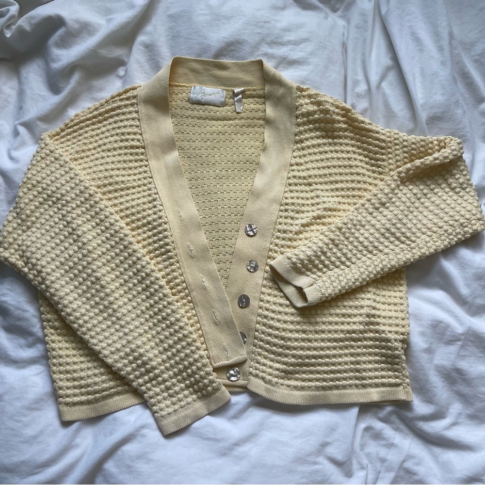 Beachy Cardigan